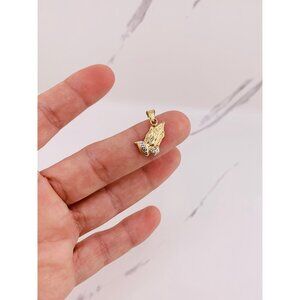 ❤️ 10k solid Gold pendant praying hands pendant